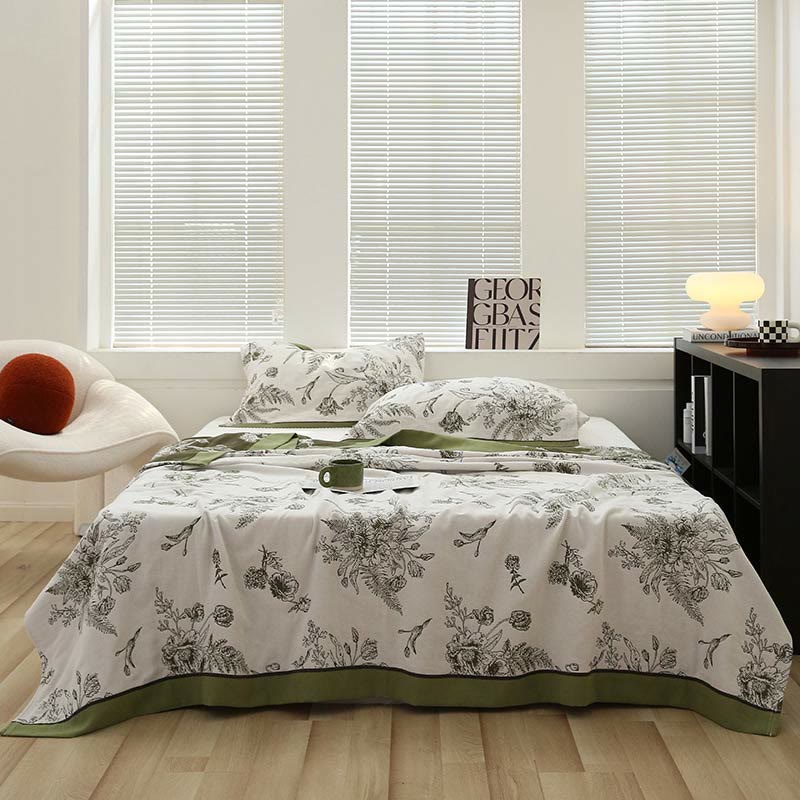 Pastoral Flower Leaf Cotton Reversible Quilt