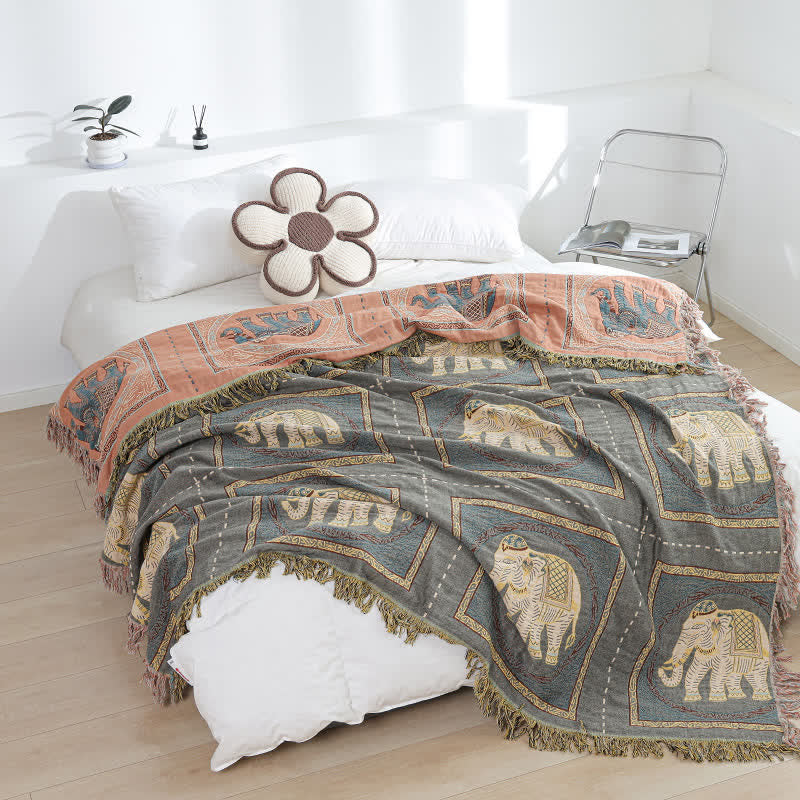 Bohemian Elephant Cotton Gauze Tassel Quilt