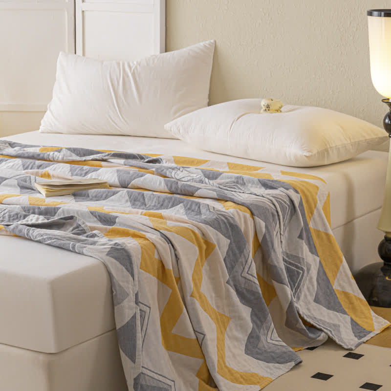 Pure Cotton Zigzag Print Towel Quilt