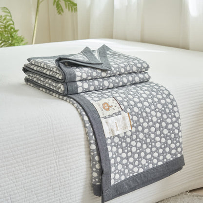 Breathable Summer Cotton Gauze Lightweight Quilt