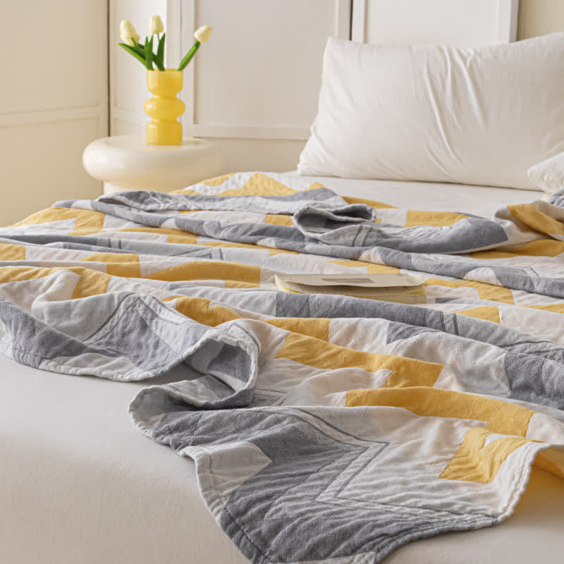 Pure Cotton Zigzag Print Towel Quilt