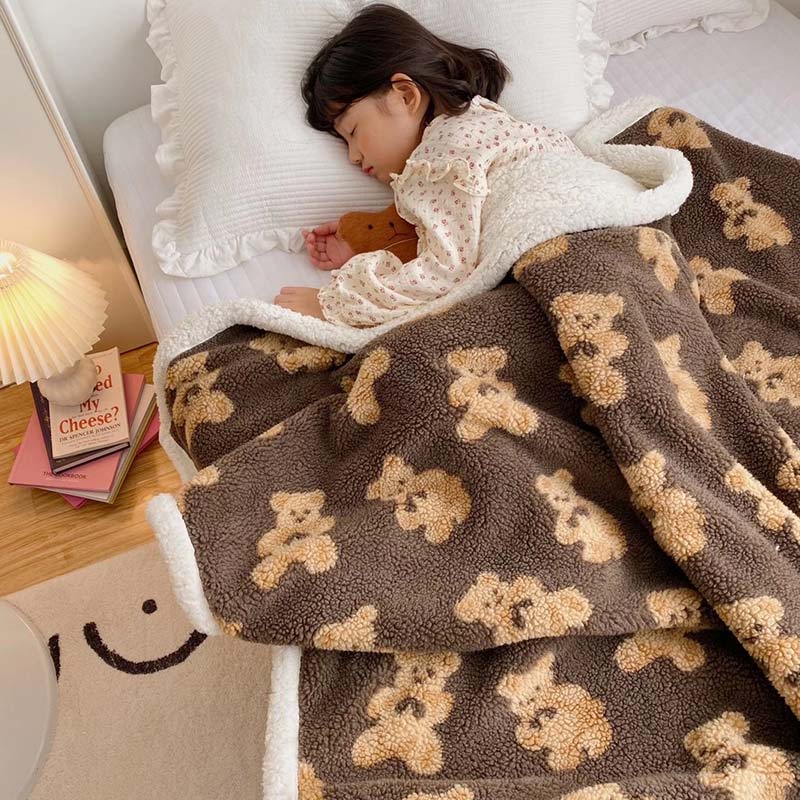 Ownkoti Cute Bear Reversible Throw Blanket