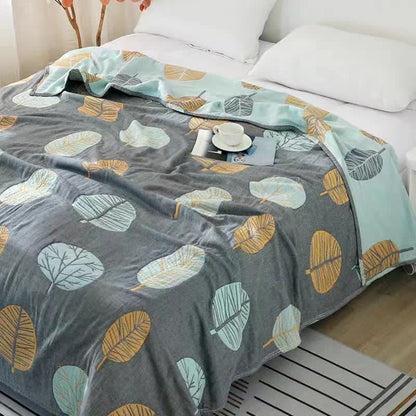 Four Layers Gauze Leaf Towel Quilt