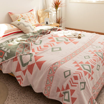 Geometric Triangle Cotton Gauze Summer Quilt