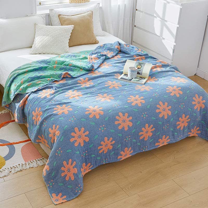 Cute Flowers Cotton Breathable Reversible Quilt