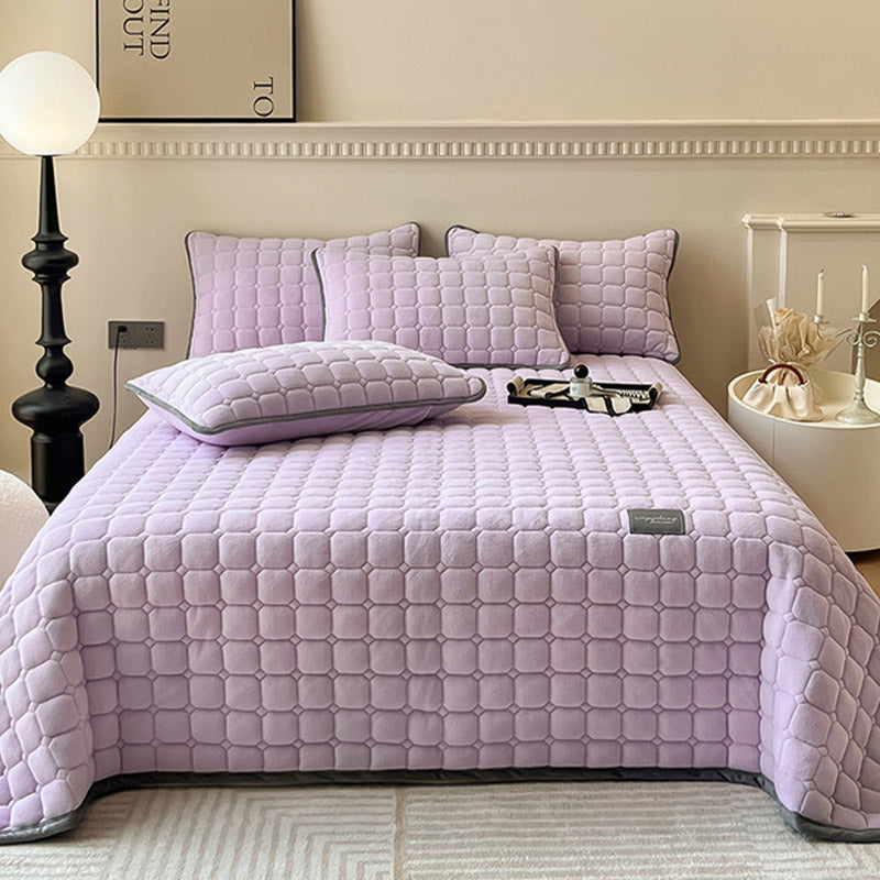 Modern Style Square Texture Soft Coverlet