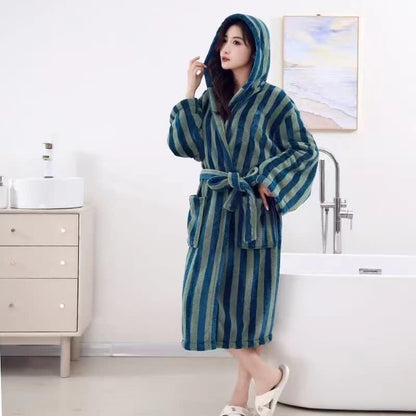 Modern Line Comfy Fleece Hooded Bathrobe