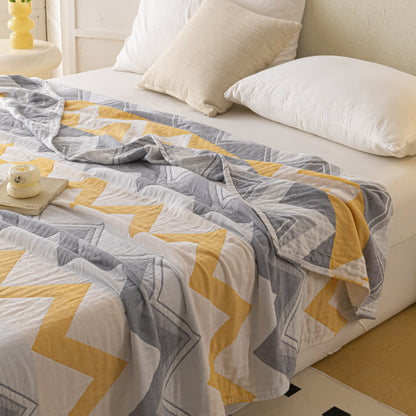 Pure Cotton Zigzag Print Towel Quilt