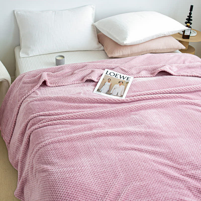 Modern Lightweight Soft Throw Blanket