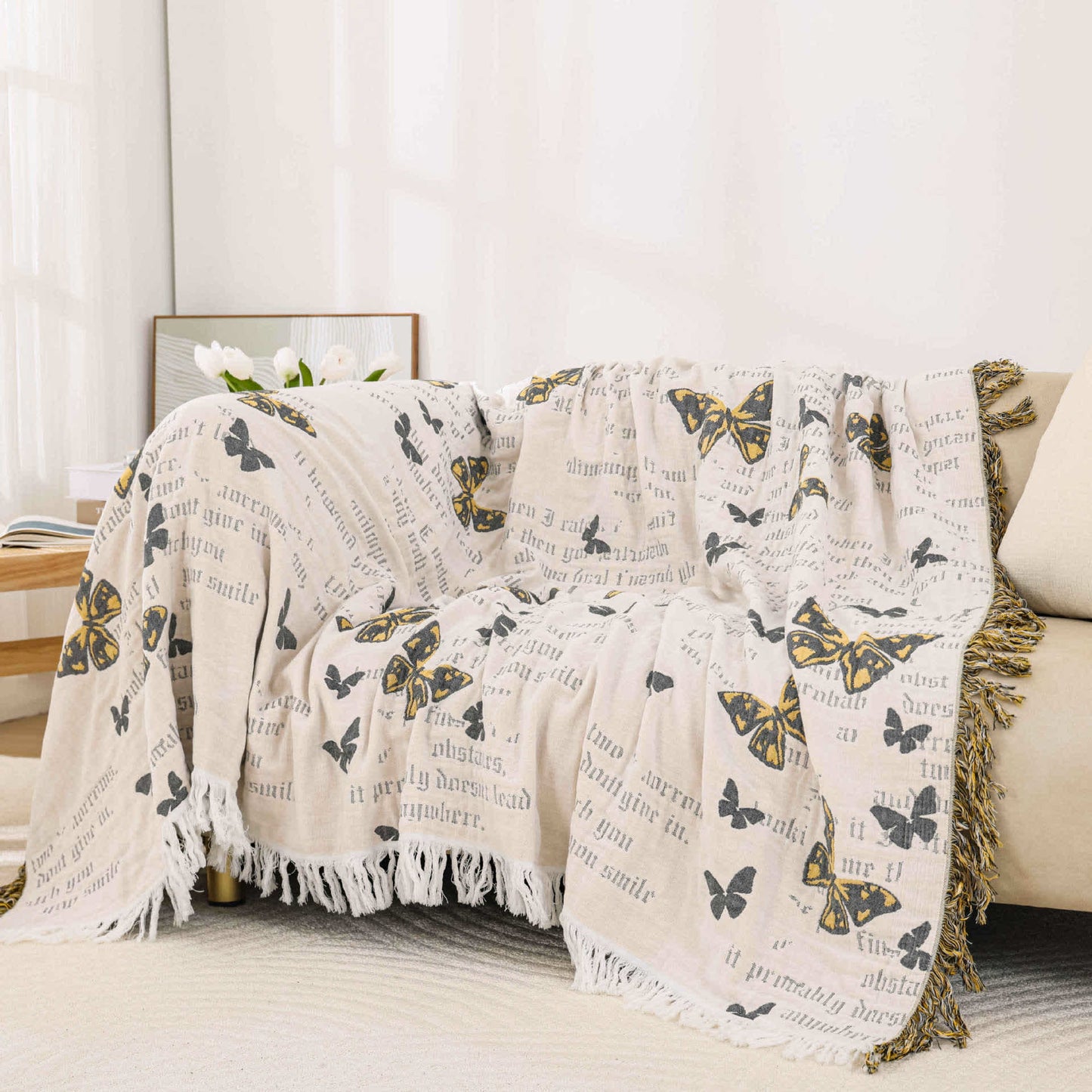 Cotton Gauze Jacquard Butterfly Tassel Quilt